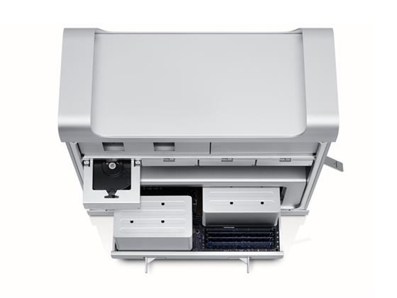 Mac Pro - 2x 2.4 Quad-Core Xeon "Westmere"/6x1 GB/1 TB/SD/ATI Radeon HD 5770 - IE USB klávesnice