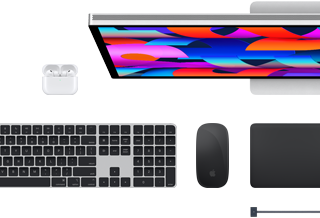 Doplňky k Macu: AirPody, Studio Display, Magic Keyboard, Magic Mouse, Magic Trackpad, MagSafe nabíjecí kabel