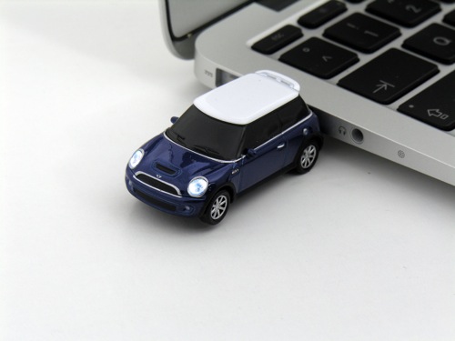 AutoDrive USB Flash disk 4GB, Mini Cooper - modrý