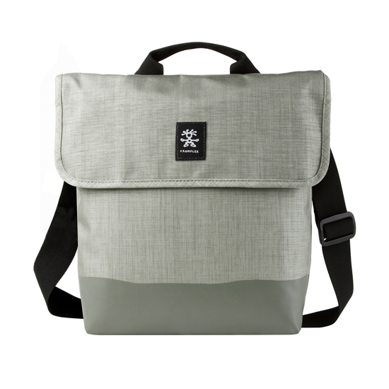 Crumpler Private Surprise Sling Tablet - washed oatmeal/khaki (pro iPad) + sluchátka Urbanista Los Angeles ZDARMA